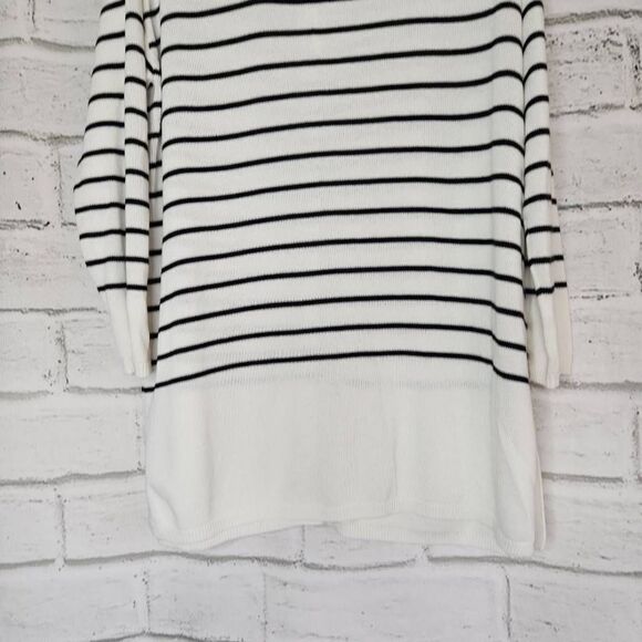 Cabi Knitted Button Up Striped Turnabout Cardigan Sweater White Size Medium 6164 - Picture 10 of 13